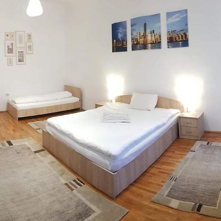 Fabini Apartments Medias Bagian luar foto